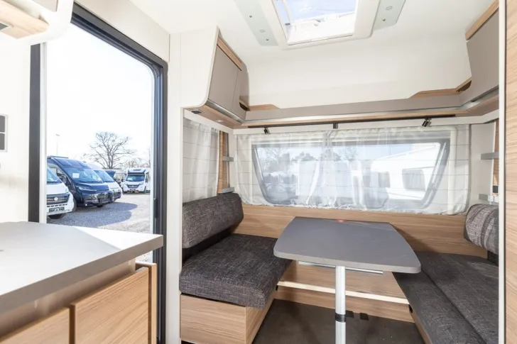 Fahrzeugbild Dethleffs Nomad 460 EL // 11% Rabatt #18