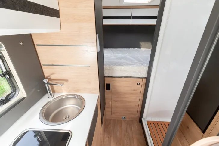 Fahrzeugbild Dethleffs Globebus Camp Active T 1 // UVP: 78.398  #9