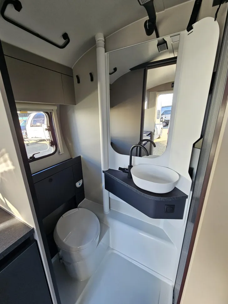 Fahrzeugbild Adria Action 391 LH Sports SoundB|Combi4Hzg|Autark #16