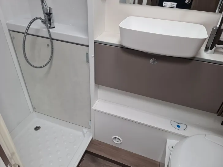 Fahrzeugbild Carado pro A 464 Ihr Vorteil. Unser Service. #16