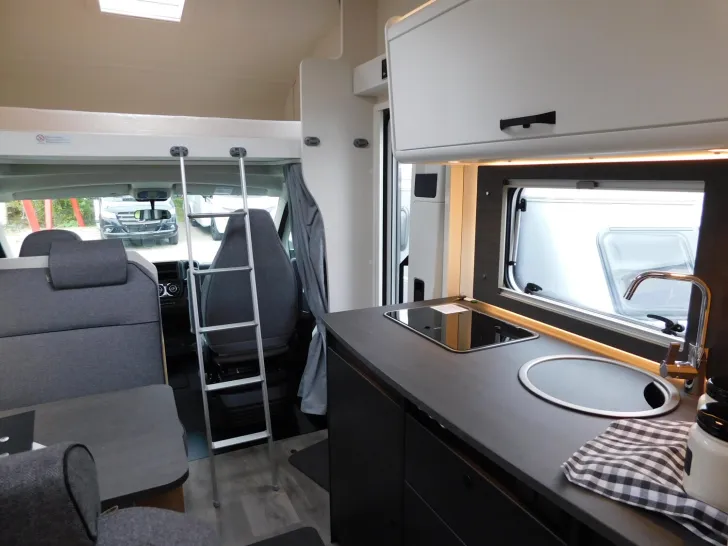 Fahrzeugbild Sunlight A 70 Markise, Navi+Kamera #14