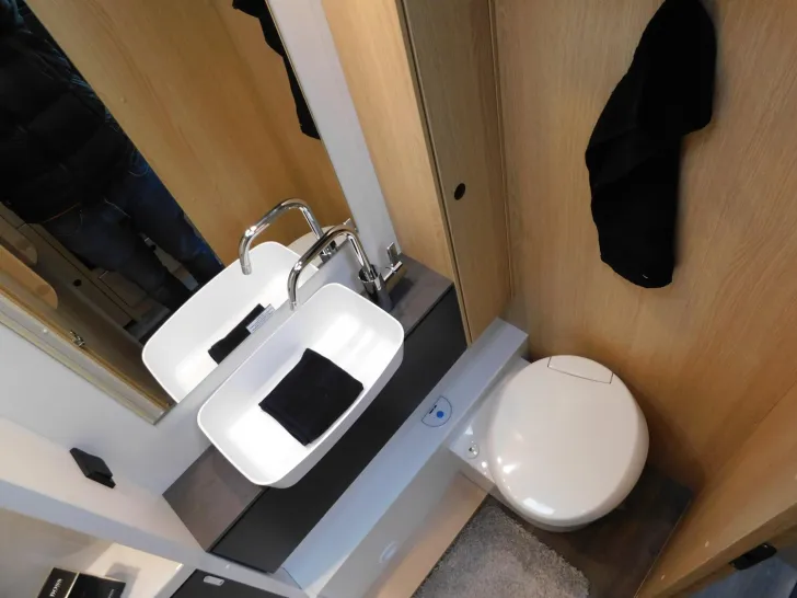 Fahrzeugbild Sunlight A 70 Markise, Navi+Kamera #22