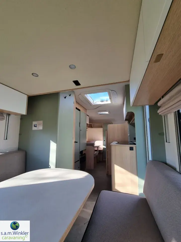 Fahrzeugbild LMC Style Lift 500 K mit Etagenbetten #10