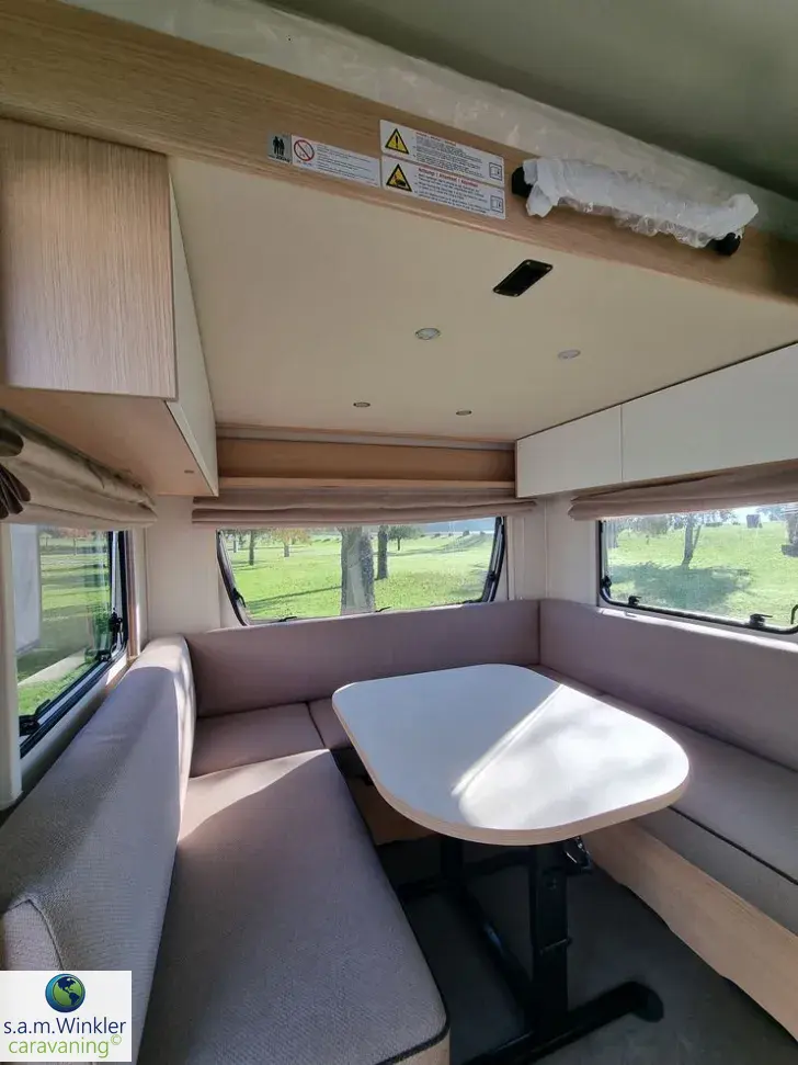 Fahrzeugbild LMC Style Lift 500 K mit Etagenbetten #13