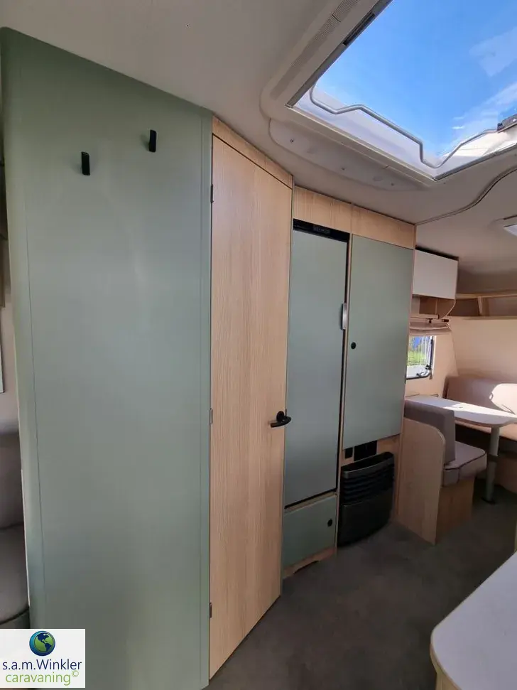 Fahrzeugbild LMC Style Lift 500 K mit Etagenbetten #14