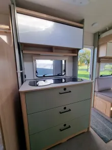 Fahrzeugbild LMC Style Lift 500 K mit Etagenbetten #17