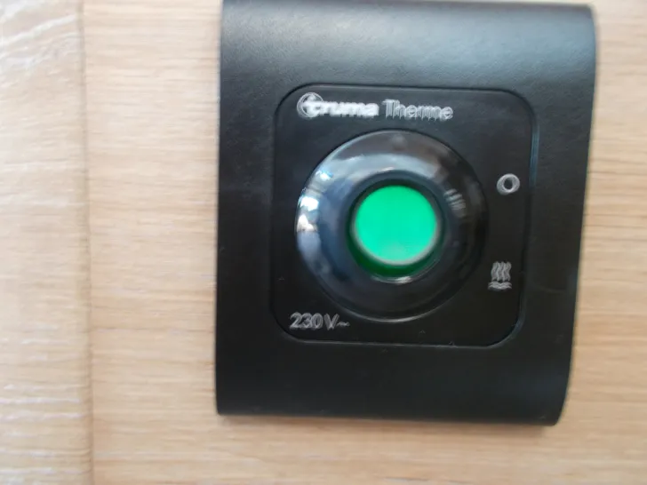 Fahrzeugbild Knaus Südwind 460 EU 60 Years #25
