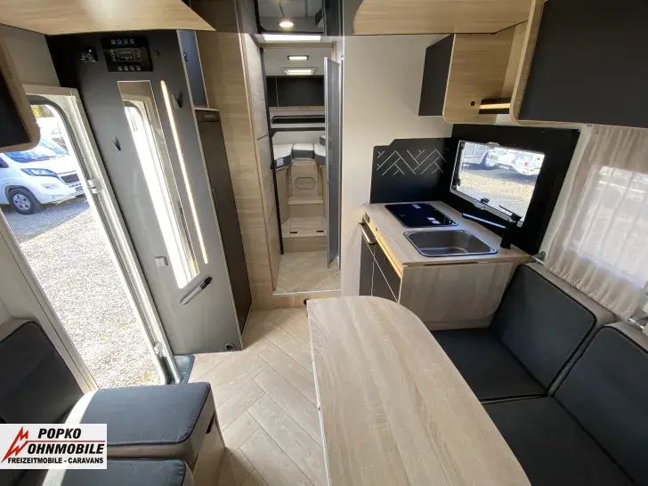 Fahrzeugbild Chausson Teilintegrierte 777 Titanium Ultimate Automatik #9