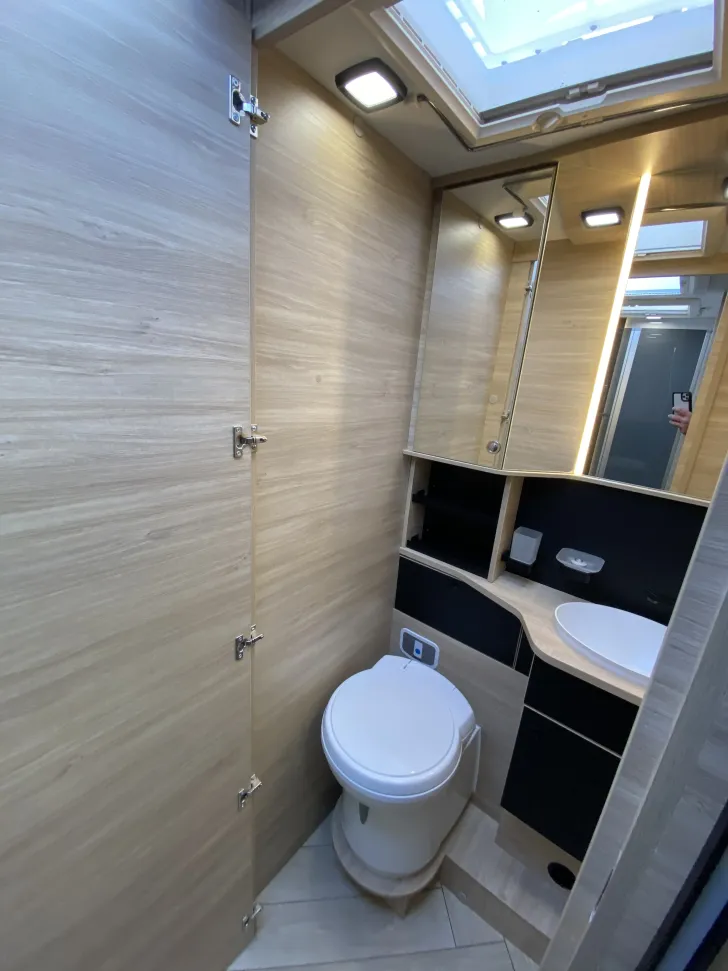 Fahrzeugbild Chausson Teilintegrierte 777 Titanium Ultimate Automatik #15