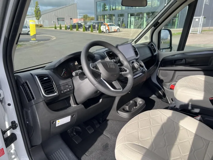 Fahrzeugbild Corigon T Advanced 750 LS #7