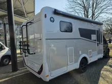 Fahrzeugbild Sunlight Ford T 670 S #5