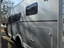 Fahrzeugbild Sunlight Ford T 670 S #7