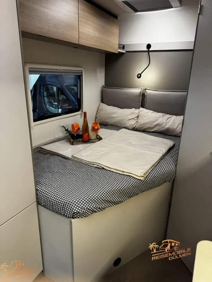 Fahrzeugbild LMC Tracer 680 DL #18