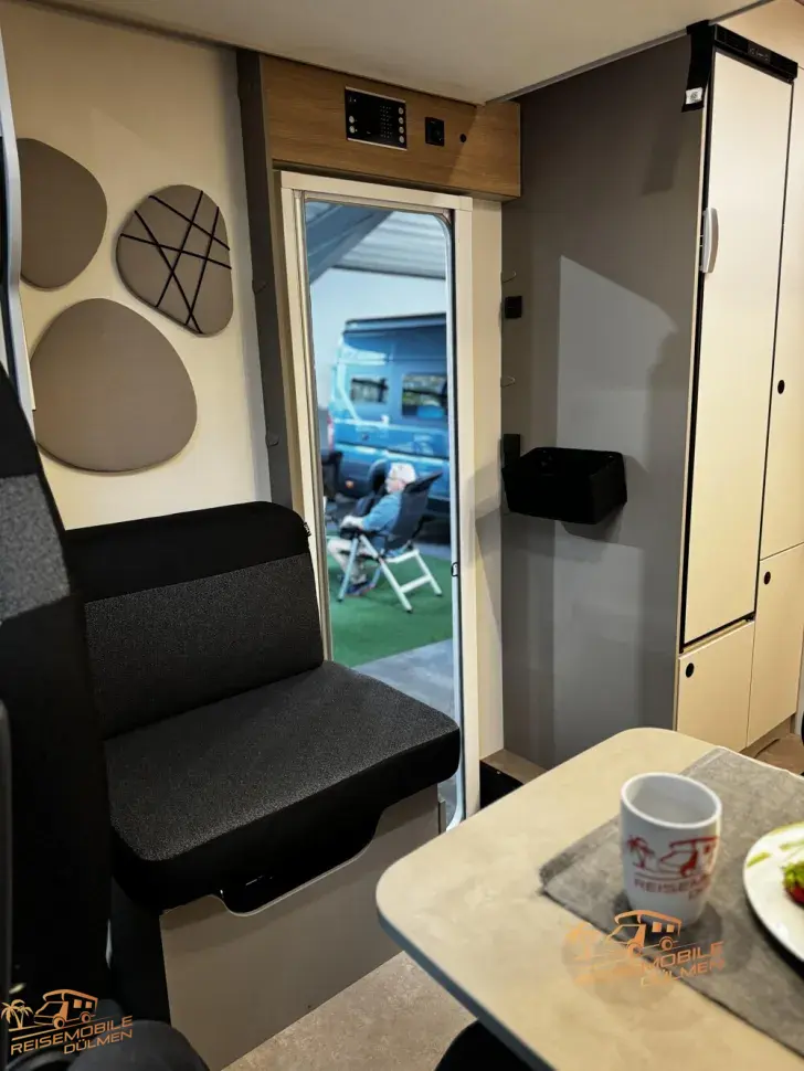 Fahrzeugbild LMC Tracer 680 DL 8 Gang Automatik #11