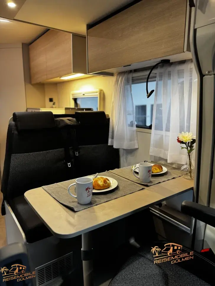 Fahrzeugbild LMC Tracer 680 DL 8 Gang Automatik #12