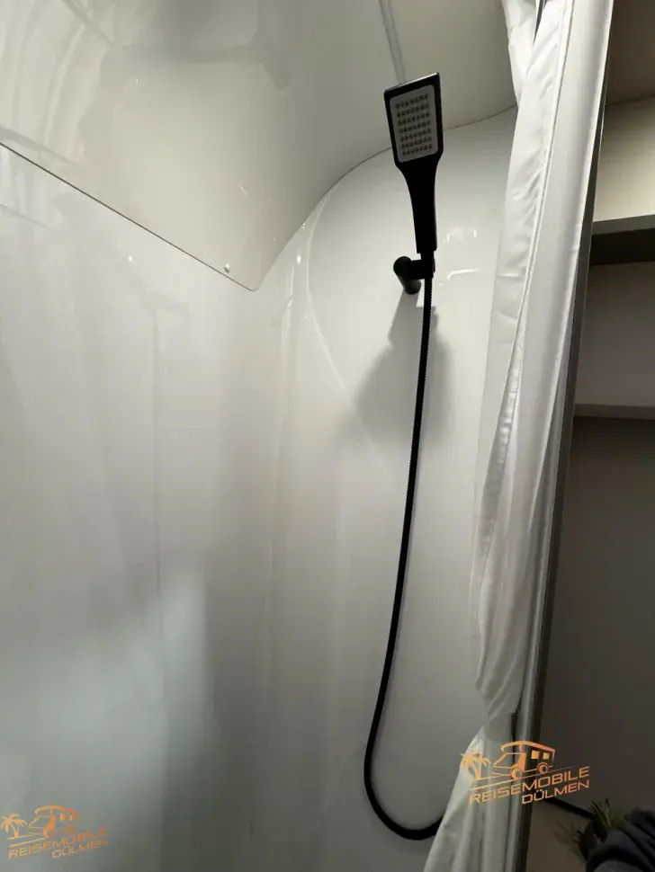 Fahrzeugbild LMC Tracer 680 DL 8 Gang Automatik #21