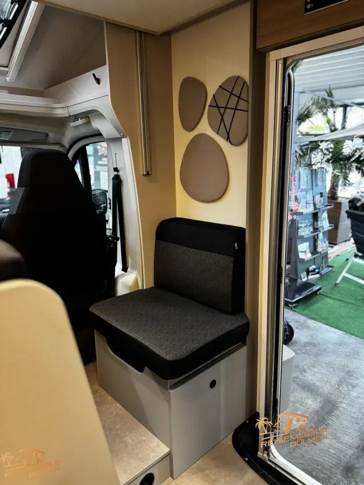 Fahrzeugbild LMC Tracer 680 DL 8 Gang Automatik #24