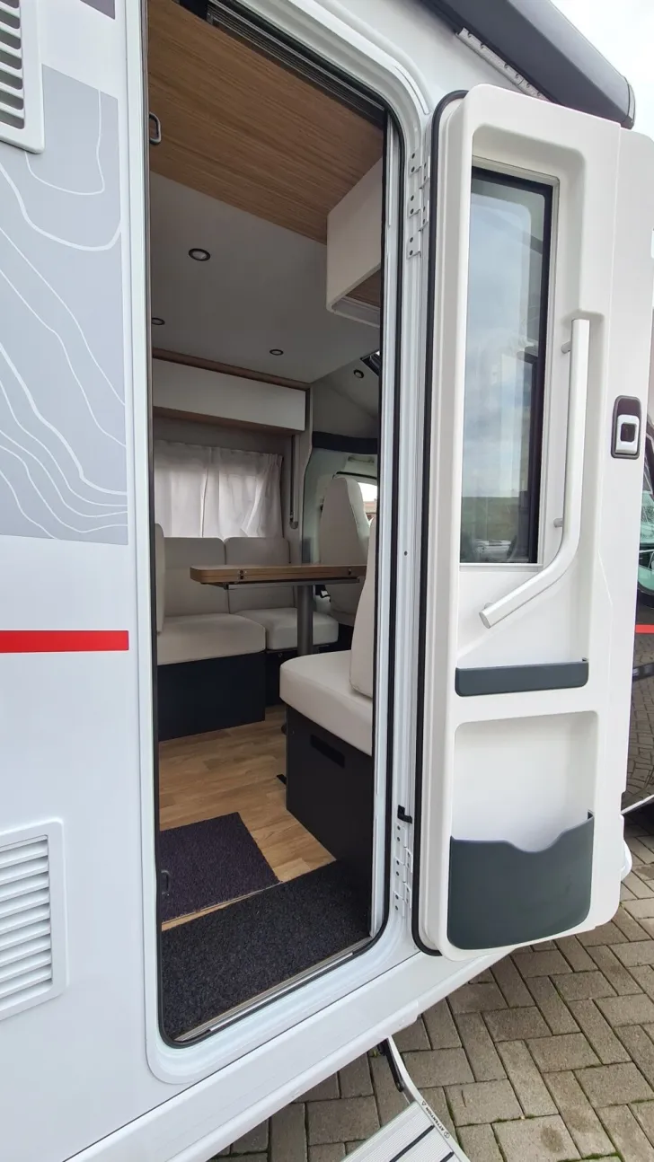 Fahrzeugbild Pilote Pacific Evidence P740FGJ #4