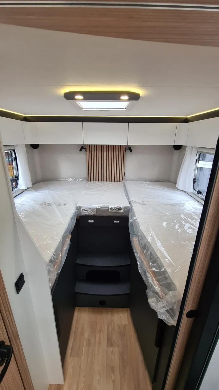 Fahrzeugbild Pilote Pacific Evidence P740FGJ #11