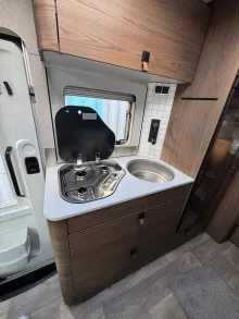 Fahrzeugbild Hymer ML-T 580 4x4 / Combi 6 DE / 2xTV / SAT #13