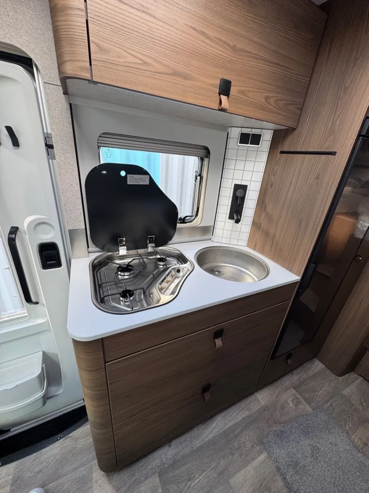 Fahrzeugbild Hymer ML-T 580 4x4 / Combi 6 DE / 2xTV / SAT #13