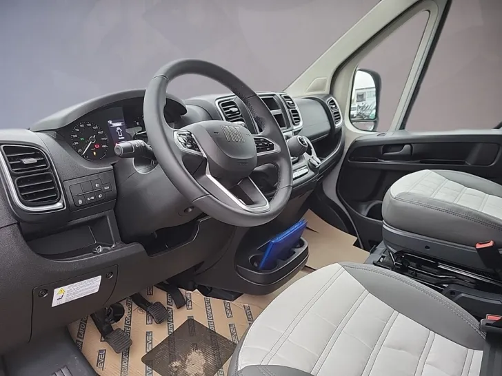 Fahrzeugbild Sunlight Camper Van Cliff 540 Adventure Edition #7