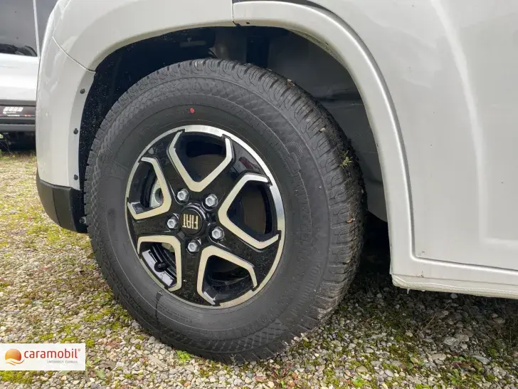 Fahrzeugbild Laika Ecovip CV 645 Lithium/RFK/Navi/Markise #14