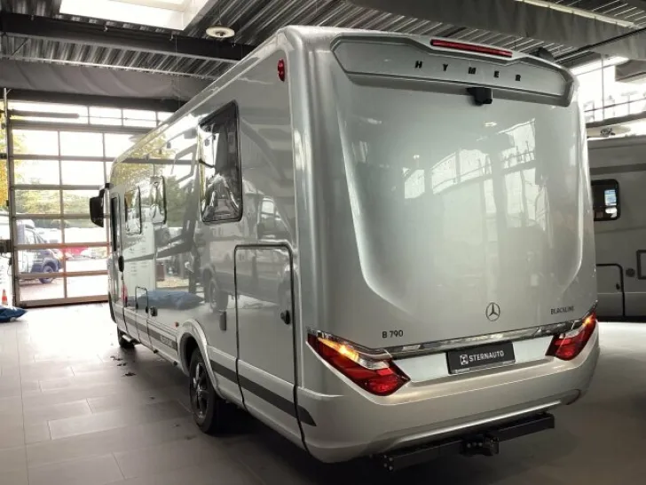 Fahrzeugbild Hymer BML 790-I / Modell 2026 /Queensbett / Blackline #4
