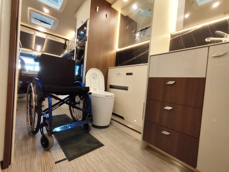 Fahrzeugbild Bürstner Elegance I 920 G #7