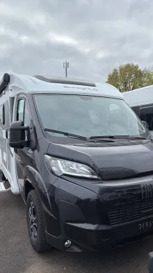 Frontal Vorne Sunlight V 66 Adventure Edition IC-Line