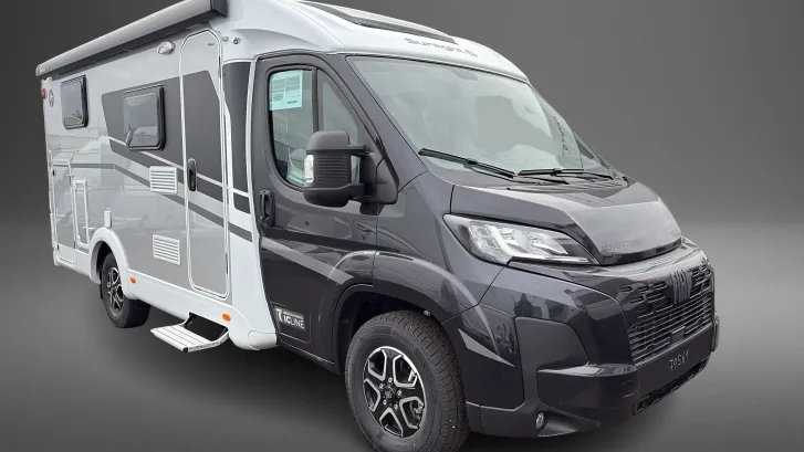 Schräg Vorne Sunlight V 66 Adventure Edition IC-Line
