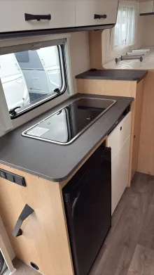 Küchen Sunlight V 66 Adventure Edition IC-Line