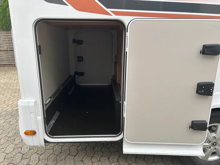 Fahrzeugbild Weinsberg CaraCompact 640 MEG EDITION [PEPPER] *Modell 2026*Automatik*170 PS* #22