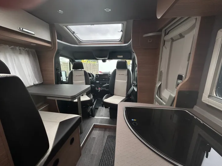Fahrzeugbild Weinsberg CaraCompact 640 MEG EDITION [PEPPER] *Modell 2026*Automatik*170 PS* #19