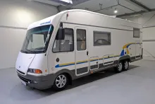 Fahrzeugbild Eura Mobil I 810 EB/Einzelbetten/Garage/Klima/Solar/Markise #3