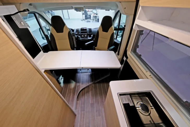 Fahrzeugbild Forster V 541 Youngster/Festbett/PREISKNALLER/NEUWAGEN #11