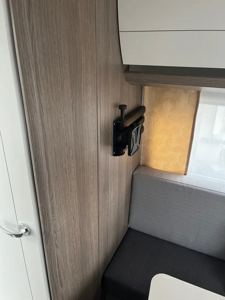 Fahrzeugbild Hobby ONTOUR 390 SF #11