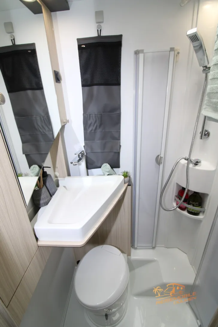 Fahrzeugbild Sun Living S 72DL X-TRA Markise #17