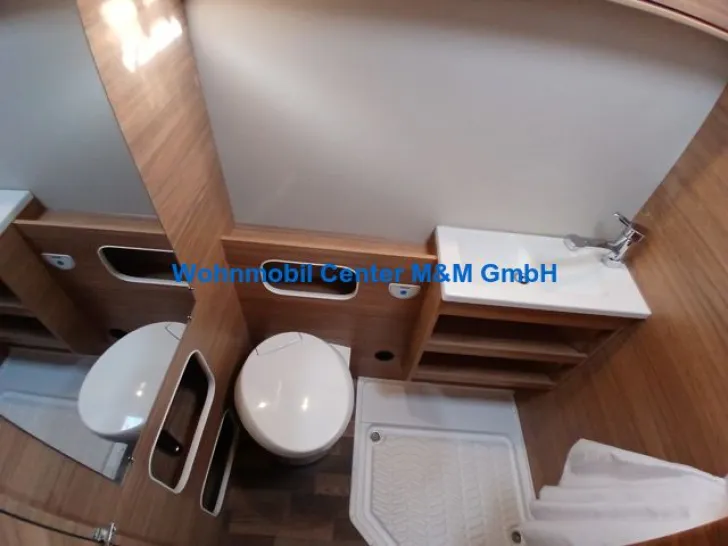 Fahrzeugbild Weinsberg CaraHome 650 DG 2025 Navi Lithium Fahrradträger #8