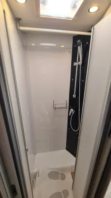 Fahrzeugbild Etrusco T Ford 7.3 SCF #18