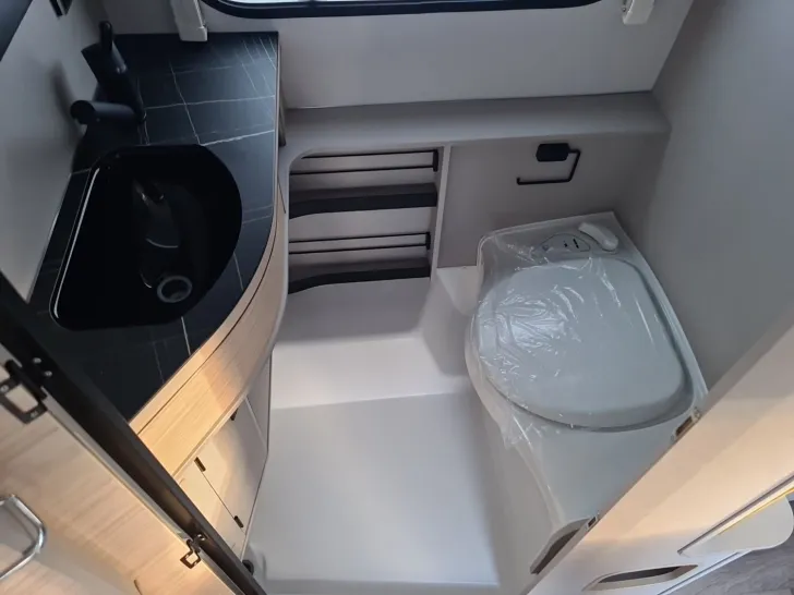 Fahrzeugbild Hymer Eriba Eriba Touring 542  !!! Abverkauf Vorführwagen !!! #15
