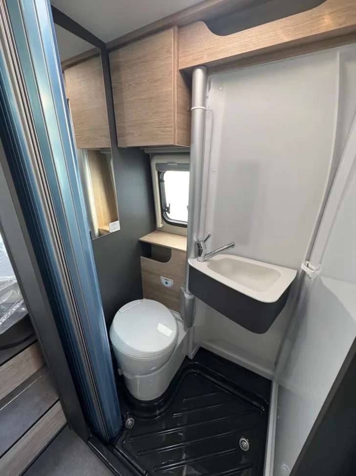 Fahrzeugbild Dethleffs Globetrail 640 ES Fiat Frühjahrs-Sale #14