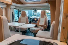 Fahrzeugbild LMC Cruiser V646G *Hubstützen*2xSolar*Autom.*180PS #16