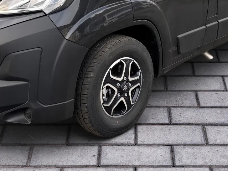 Fahrzeugbild Dethleffs Globetrail 600 DR Fiat Frühjahrs-Sale #6