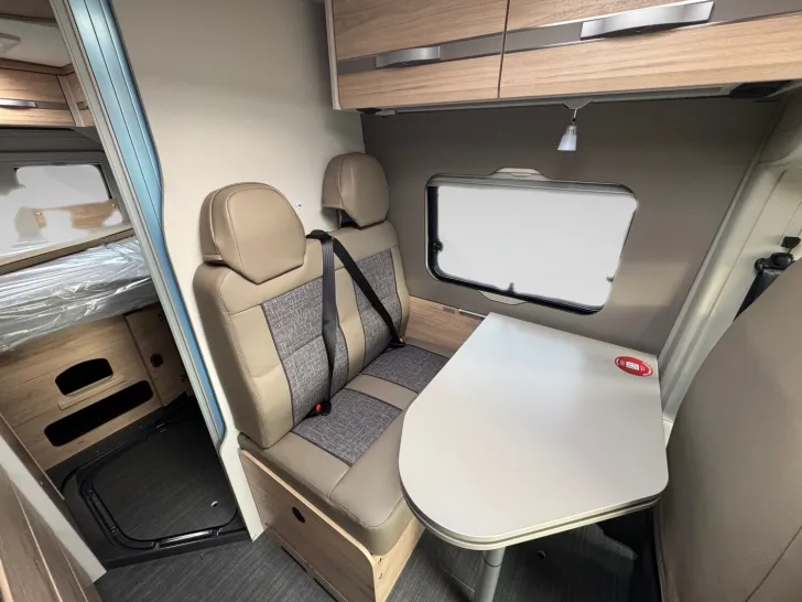 Fahrzeugbild Dethleffs Globetrail 600 DR Fiat Frühjahrs-Sale #12