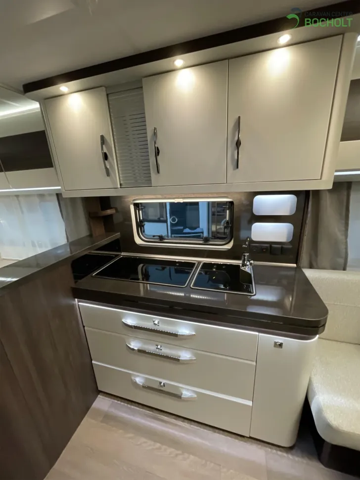 Fahrzeugbild Hobby Prestige 720 KWFU Modell 2026 #13