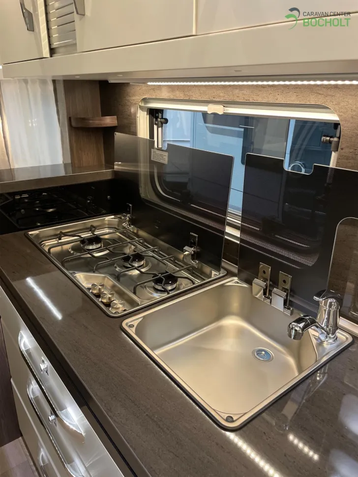 Fahrzeugbild Hobby Prestige 720 KWFU Modell 2026 #15