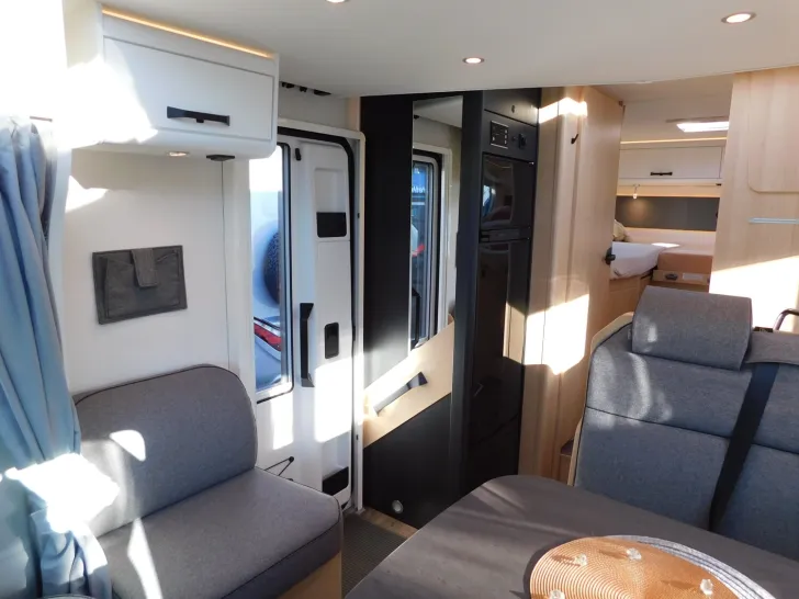 Fahrzeugbild Sunlight T 68 Navi/Kamera,Markise,Hubbett,AWTisoliert #11