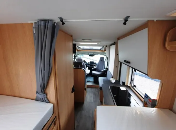 Fahrzeugbild Sunlight V 67S ADVENTURE EDITION Verfüg./Sparen Sie 10.038,- € #4