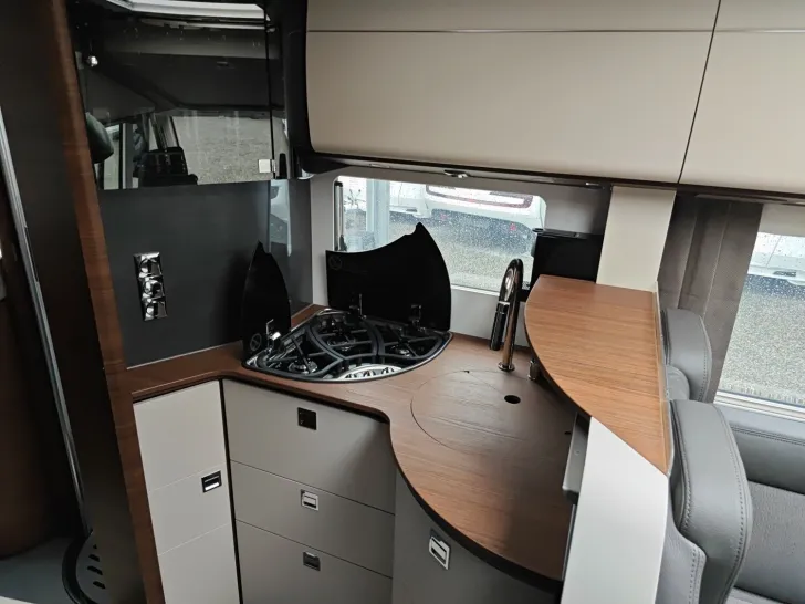 Fahrzeugbild Carthago chic c-line I 4.9 LE SIE SPAREN 14.430,- #13